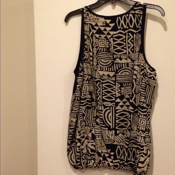 ☀️Aztec tank - Picture 2 of 2